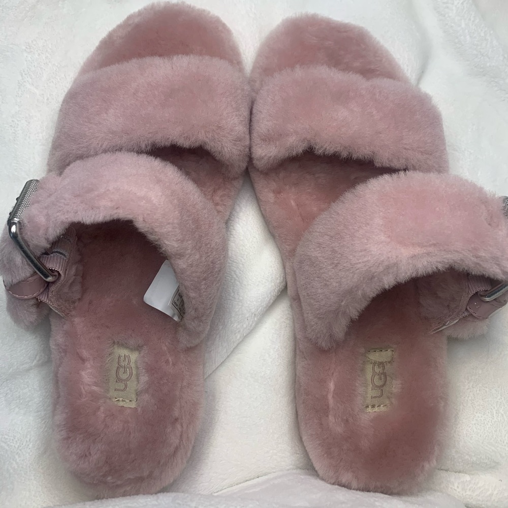 UGG Fuzz Yeah Sandals